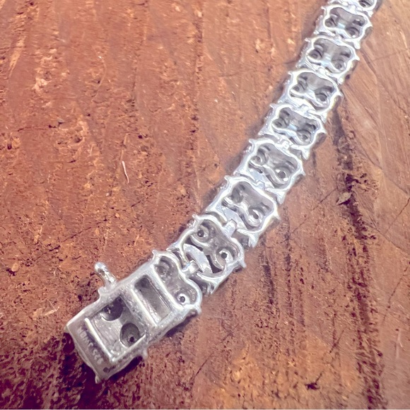1.02CTW DIAMOND 💎 & Sterling Silver Tennis 🎾 Bracelet ✅GUARENTEED 💯AUTHENTIC - Picture 11 of 11